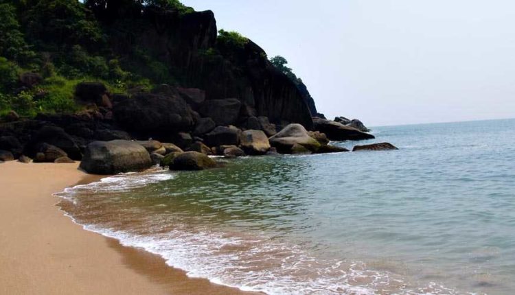 enjoy-fun-and-romantic-honeymoon-trip-at-the-popular-destination-goa