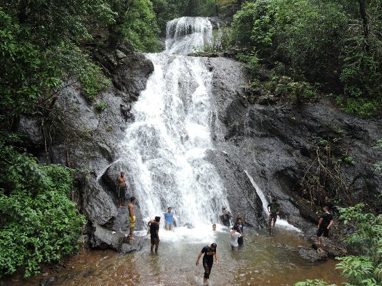 enjoy-fun-and-romantic-honeymoon-trip-at-the-popular-destination-goa